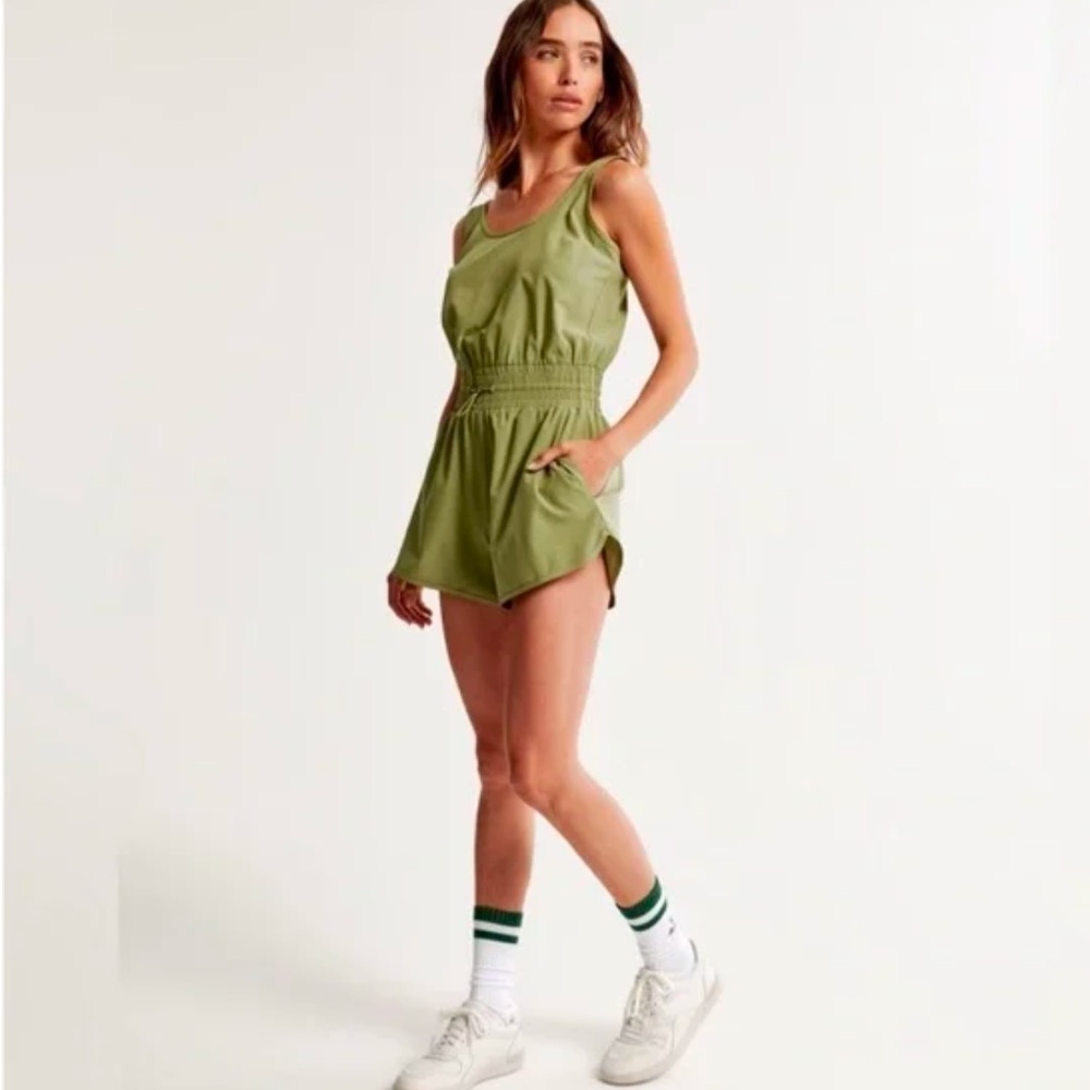 abercrombie traveler romper